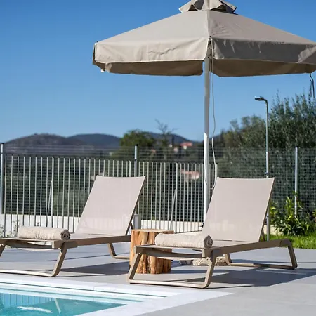 别墅 Armeno Vlachata